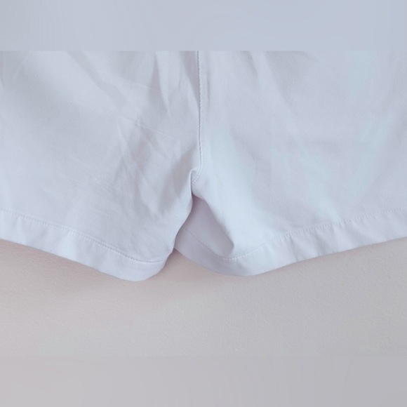 Women's Missy Slazenger GOLF Tech 5  Hydro-Dri White Shorts Size 6 - Picture 12 of 14